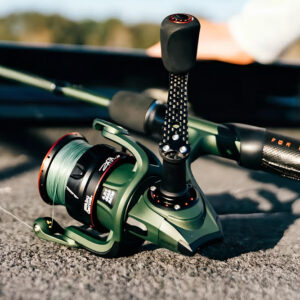Fishing-Reel-Close-Up-Abu-Garcia-Zata-Spinning-Reel Reel Abu Garcia Zata 40
