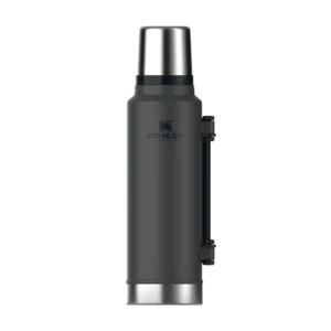TermoStanleyClassicLegendary_2QT_1.9L_5 Termo Stanley 1.4L Asa Plegable Negro